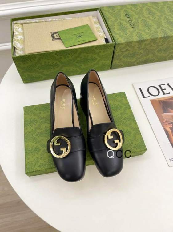 Picture of Gucci Shoes _SKUGuccisz35-41SD01137020